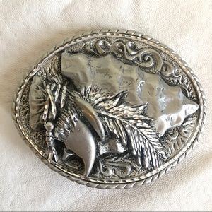 Vintage silver belt buckle - feather - talon